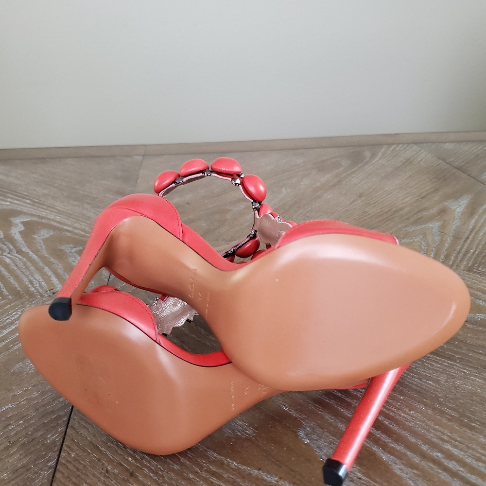 ALAїA Bombe Sandals 💞 - Picture 7 of 8